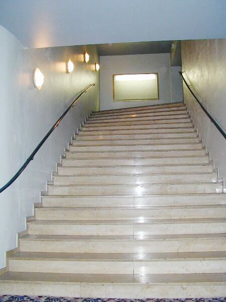 Datei:Universum2000-Saal13.jpg